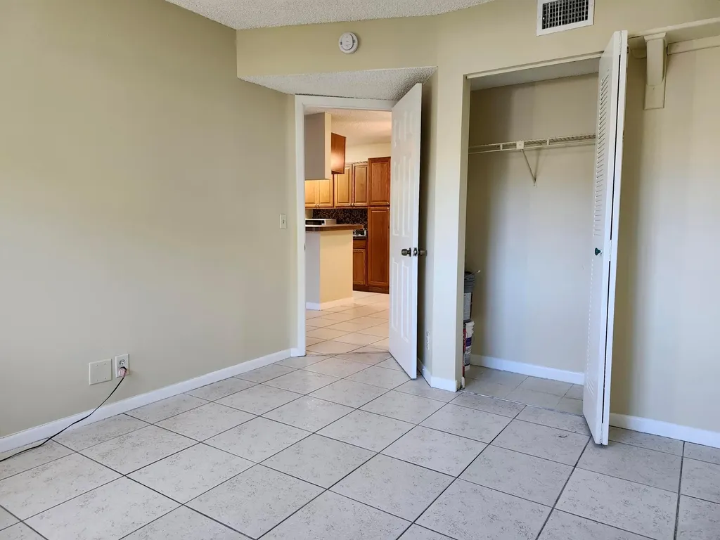 545 Trace Circle Deerfield Beach FL 33441