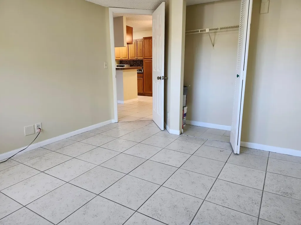 545 Trace Circle Deerfield Beach FL 33441