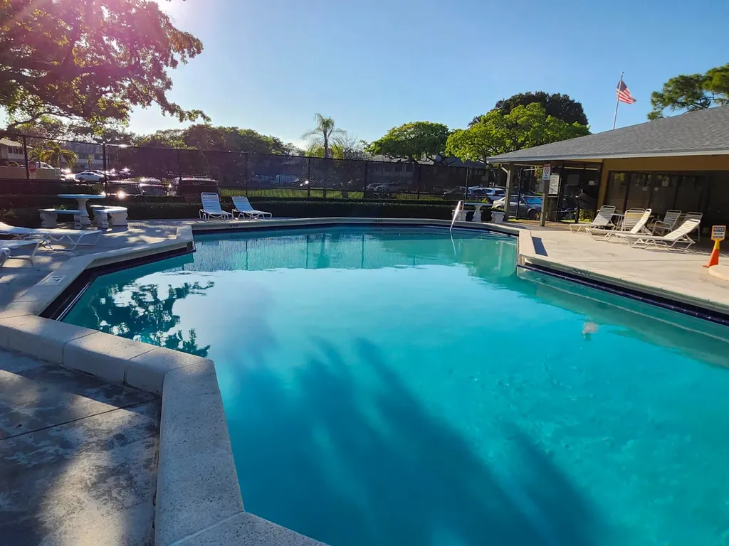 545 Trace Circle Deerfield Beach FL 33441