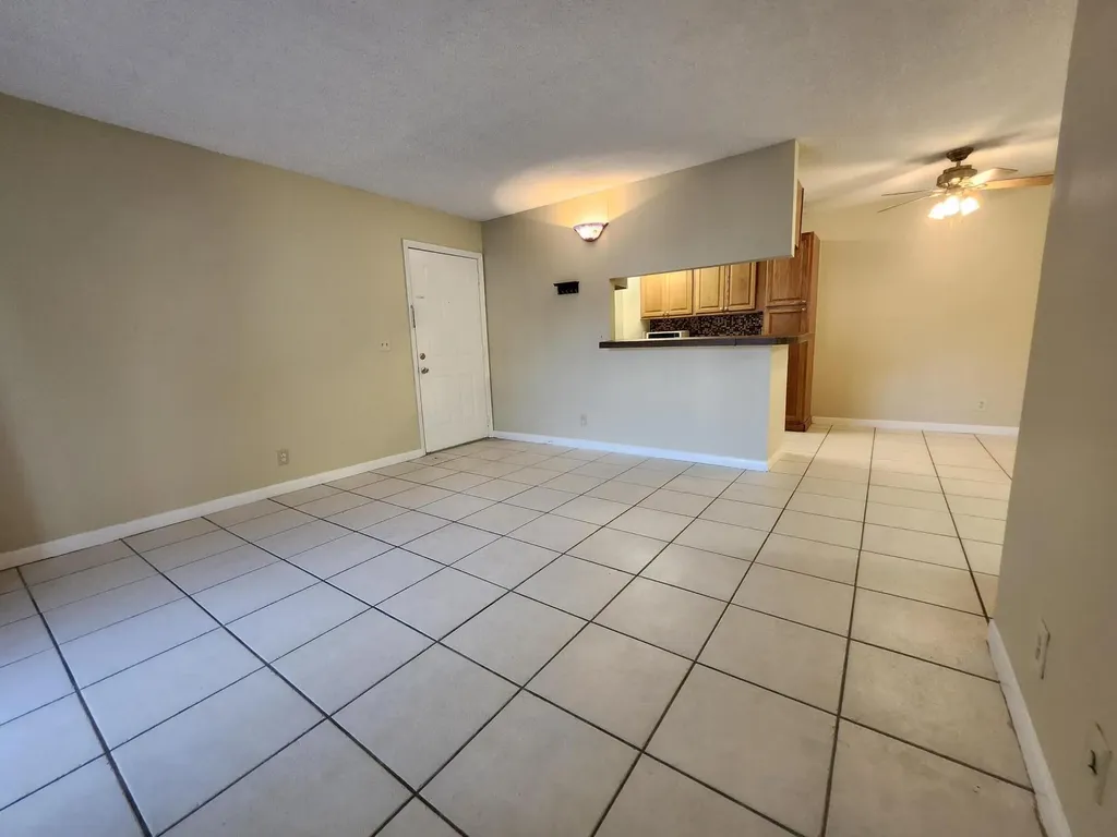 545 Trace Circle Deerfield Beach FL 33441