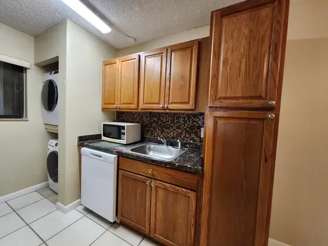 545 Trace Circle Deerfield Beach FL 33441