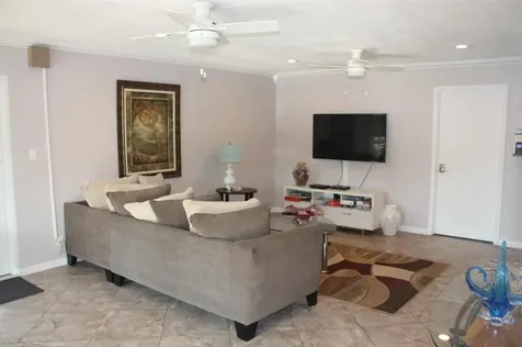659 W Oakland Park Boulevard Wilton Manors FL 33311