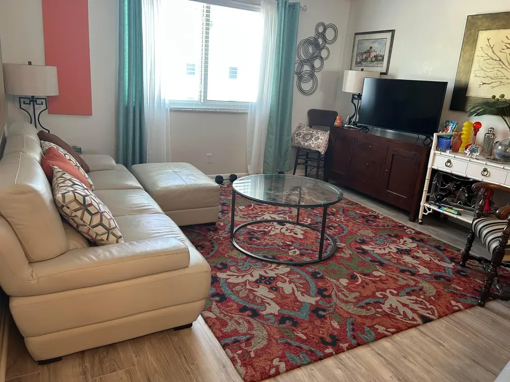 6263 NE 19th Avenue Fort Lauderdale FL 33308