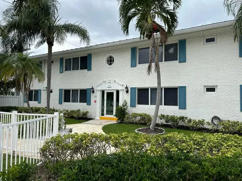 6263 NE 19th Avenue Fort Lauderdale FL 33308
