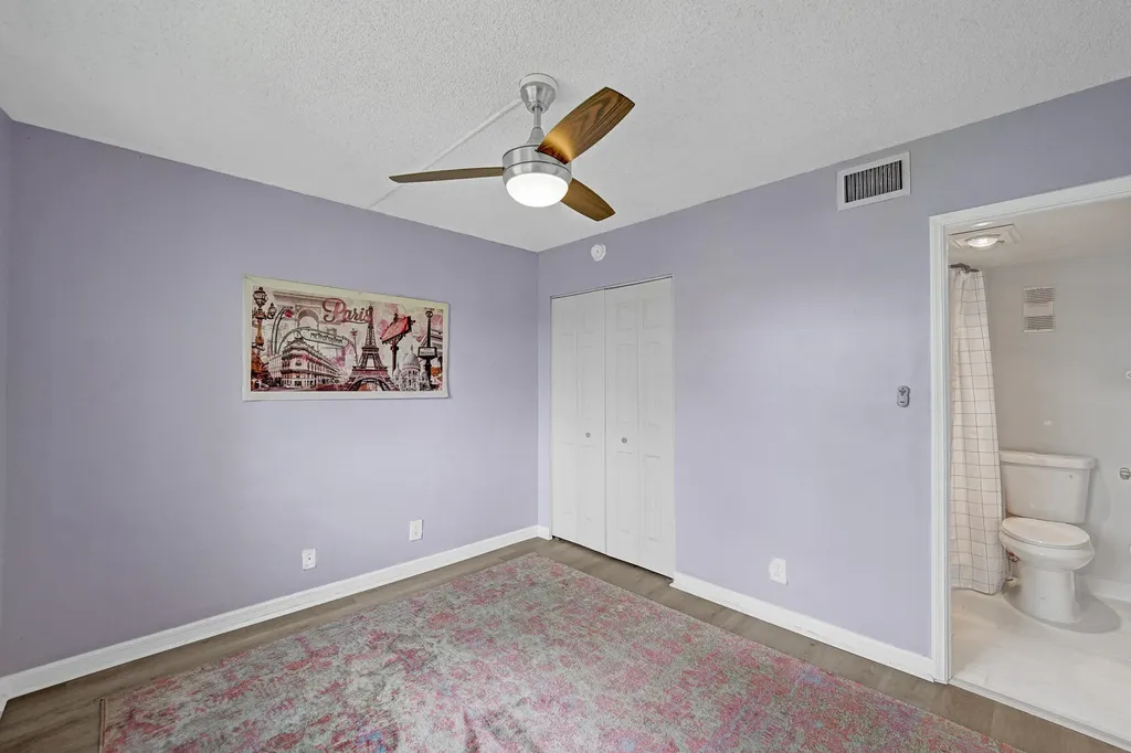 9470 Poinciana Place Davie FL 33324