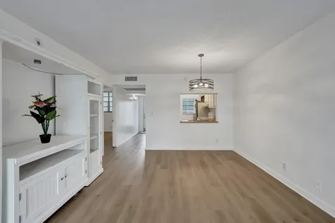 9470 Poinciana Place Davie FL 33324