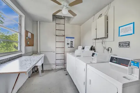 9470 Poinciana Place Davie FL 33324