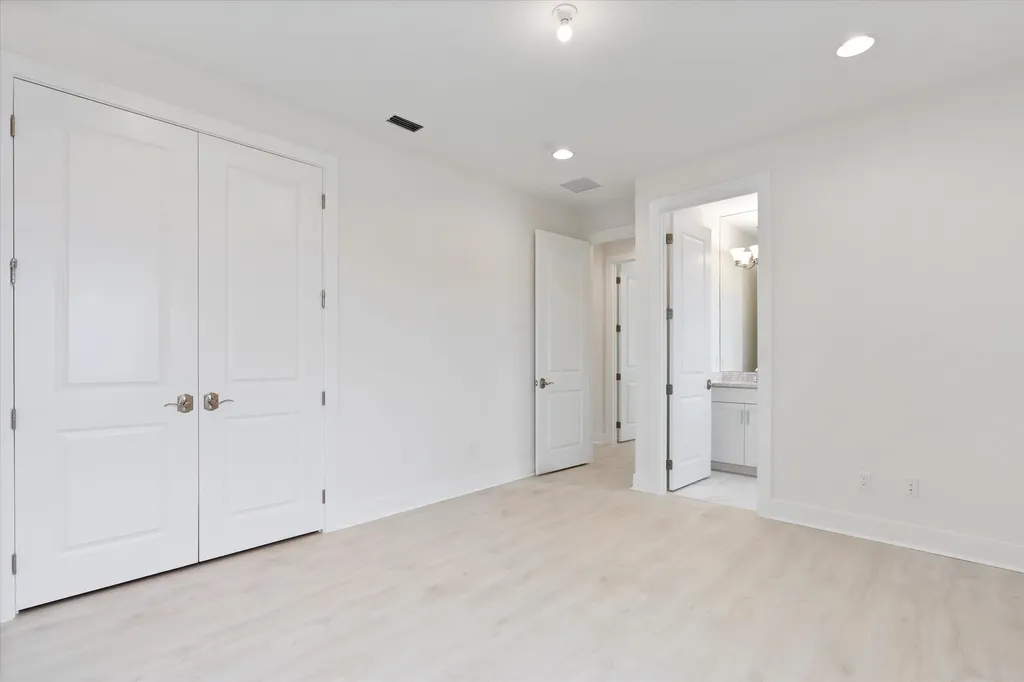 13211 Artisan Circle Palm Beach Gardens FL 33418