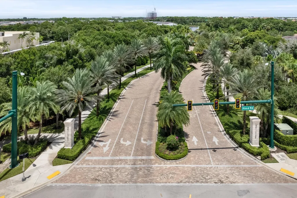 13211 Artisan Circle Palm Beach Gardens FL 33418