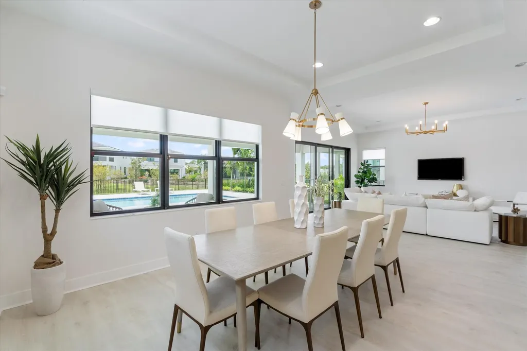 13211 Artisan Circle Palm Beach Gardens FL 33418