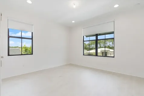 13211 Artisan Circle Palm Beach Gardens FL 33418