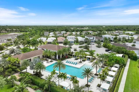 13211 Artisan Circle Palm Beach Gardens FL 33418