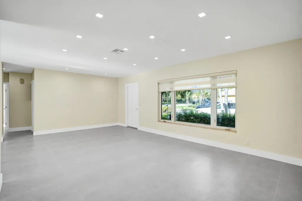 3779 NW 4th Court Boca Raton FL 33431