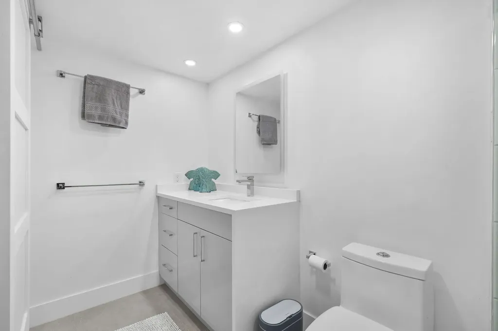 511 Bayshore Drive Fort Lauderdale FL 33304