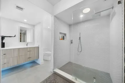 511 Bayshore Drive Fort Lauderdale FL 33304