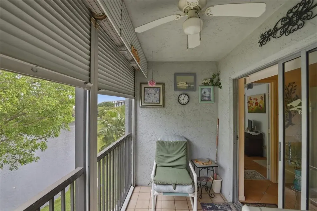 2220 N Cypress Bend Drive Pompano Beach FL 33069