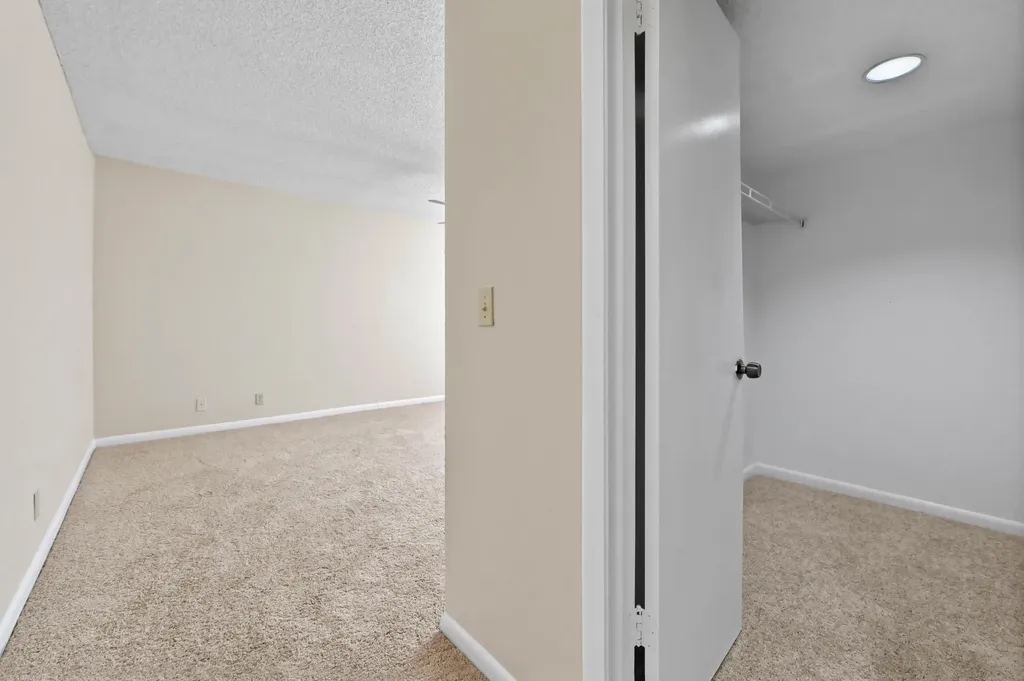 1606 Shaker Circle Wellington FL 33414
