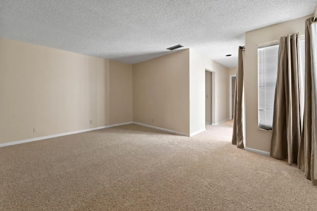 1606 Shaker Circle Wellington FL 33414