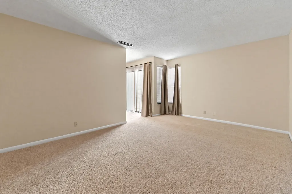 1606 Shaker Circle Wellington FL 33414