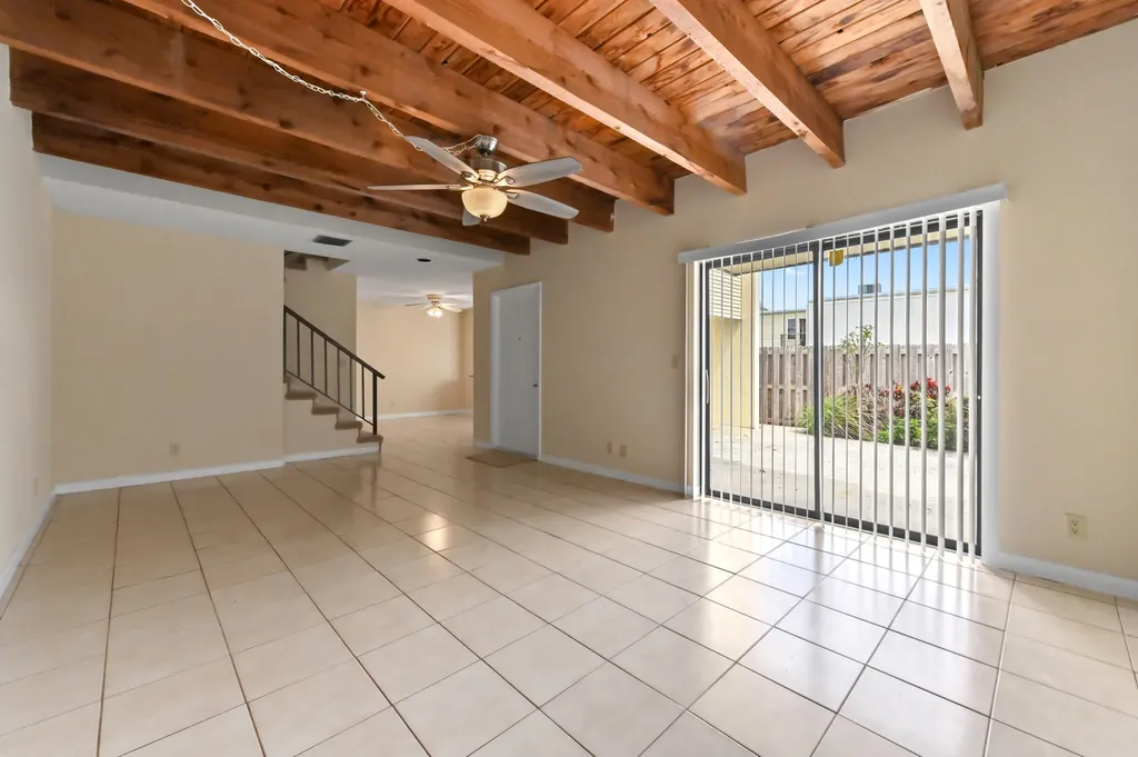 1606 Shaker Circle Wellington FL 33414