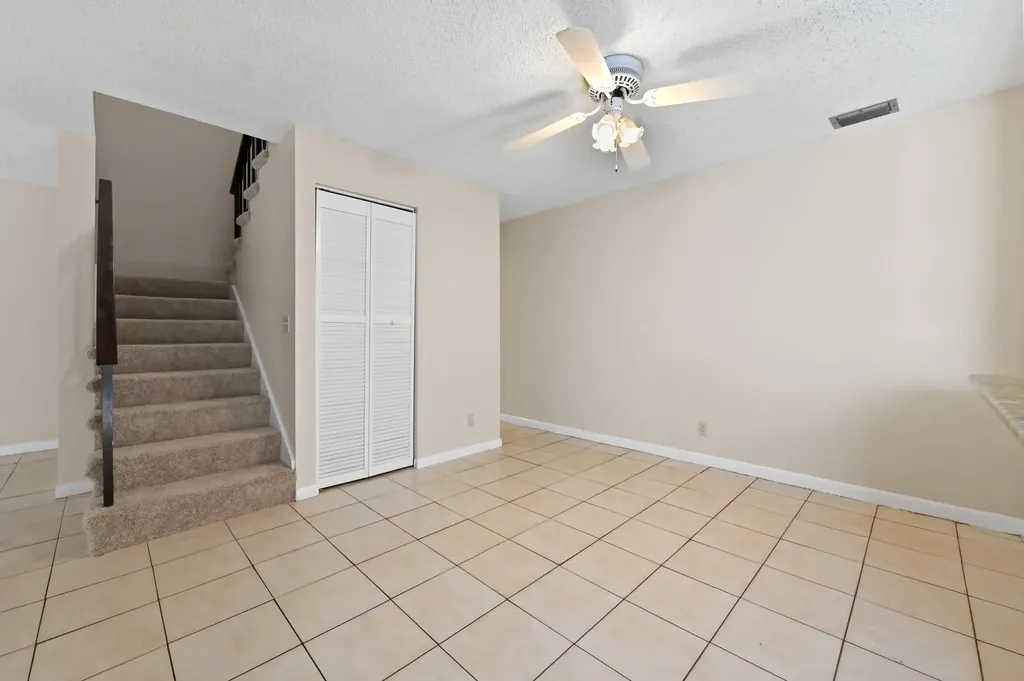 1606 Shaker Circle Wellington FL 33414
