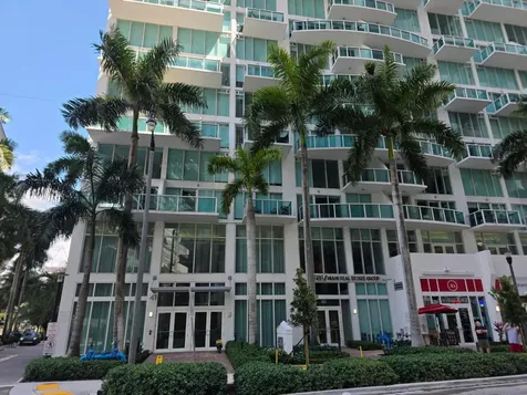 41 SE 5th Street Miami FL 33131