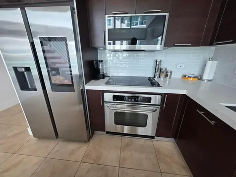 41 SE 5th Street Miami FL 33131