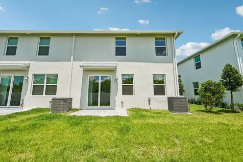 602 Salisbury Circle Fort Pierce FL 34982