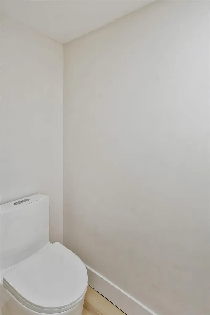 5220 Las Verdes Circle Delray Beach FL 33484