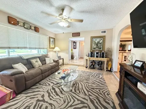 317 SE Verada Avenue Port St Lucie FL 34983