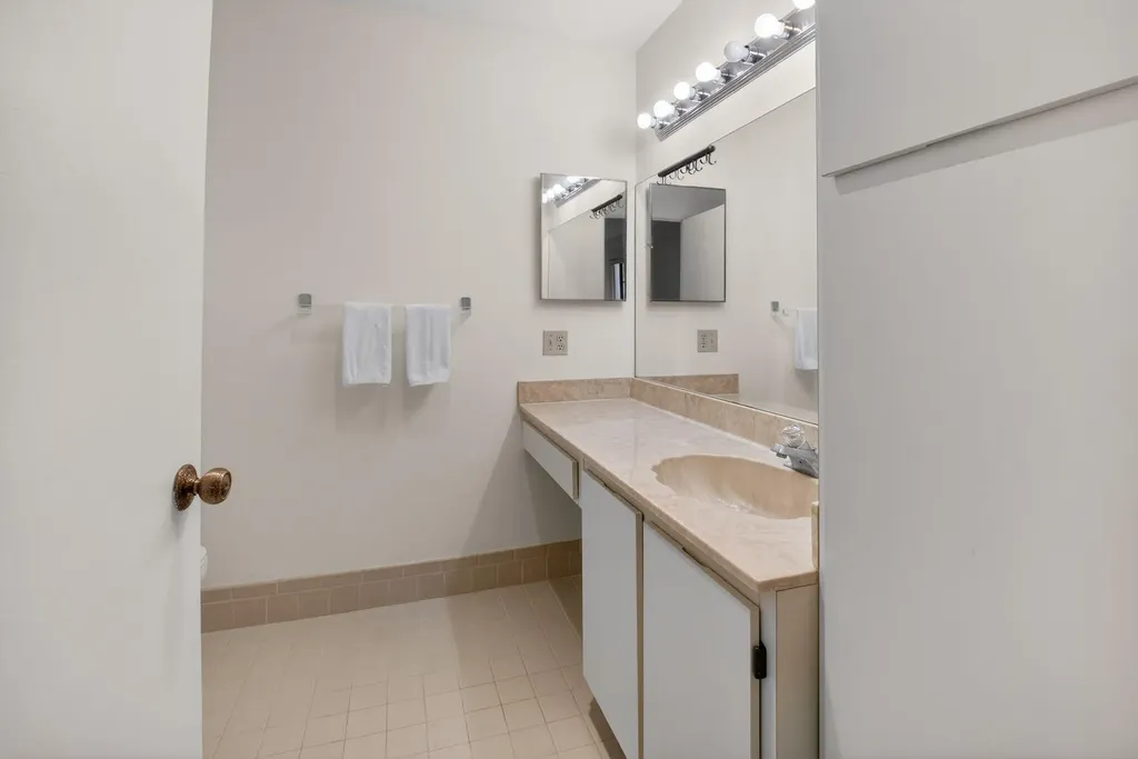10938 Roebelini Palm Court Boynton Beach FL 33437