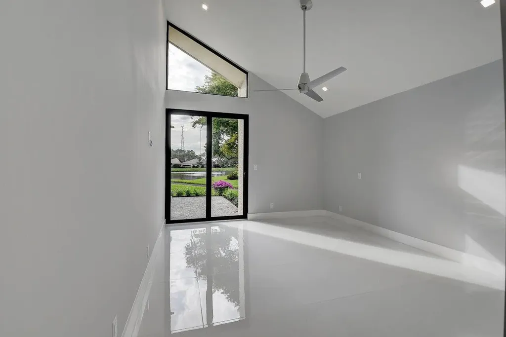 2006 Bridgewood Drive Boca Raton FL 33434