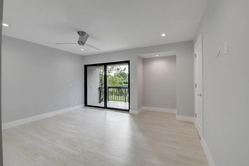 2006 Bridgewood Drive Boca Raton FL 33434