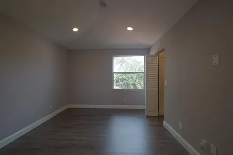 13243 NW 8th Street Pembroke Pines FL 33028