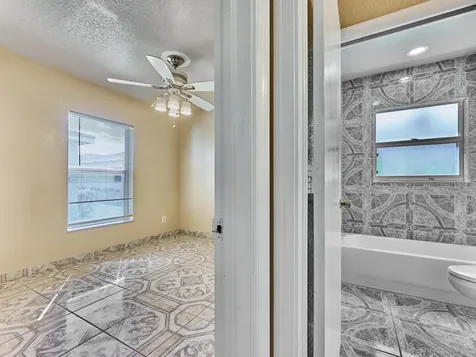 556 E Ridge Circle Circle N Boynton Beach FL 33435