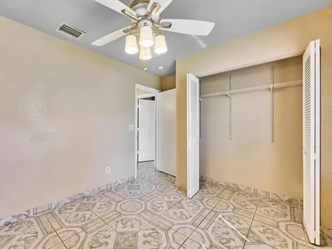 556 E Ridge Circle Circle N Boynton Beach FL 33435