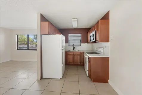 1925 Madison Street Hollywood FL 33020