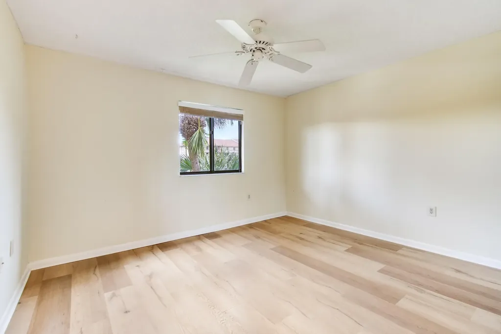 1701 Marina Isle Way Jupiter FL 33477