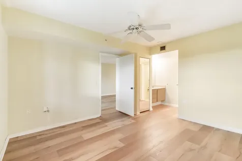 1701 Marina Isle Way Jupiter FL 33477