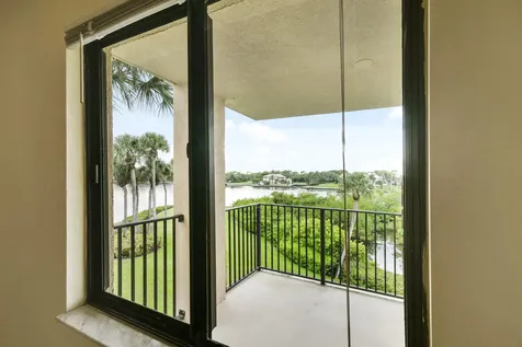 1701 Marina Isle Way Jupiter FL 33477
