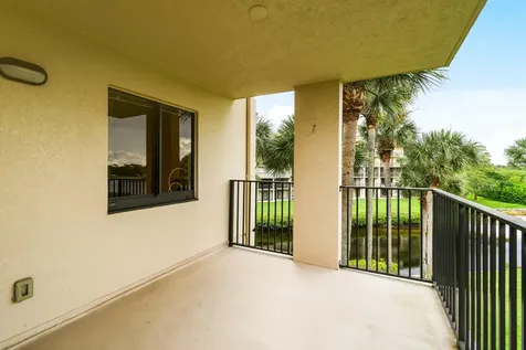 1701 Marina Isle Way Jupiter FL 33477