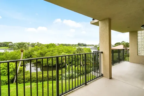 1701 Marina Isle Way Jupiter FL 33477