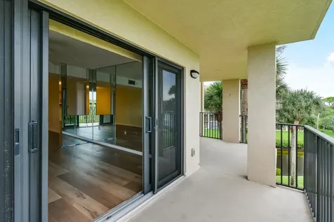 1701 Marina Isle Way Jupiter FL 33477