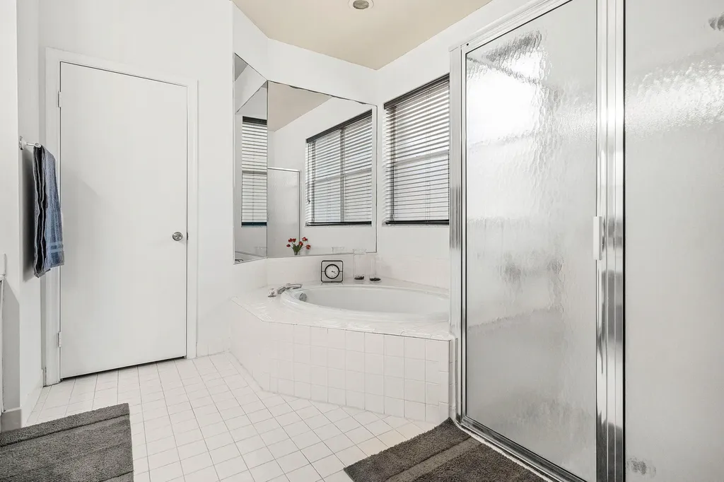 1030 Fairfax Circle W Boynton Beach FL 33436