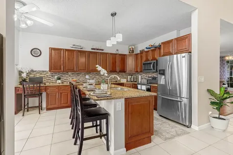 1030 Fairfax Circle W Boynton Beach FL 33436