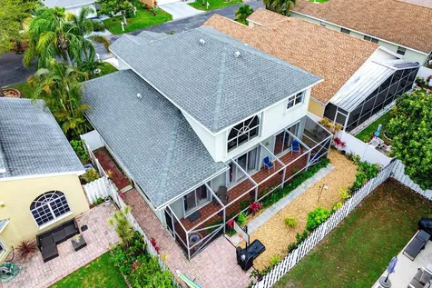 1030 Fairfax Circle W Boynton Beach FL 33436