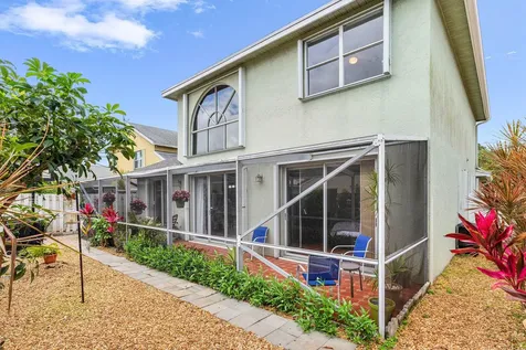 1030 Fairfax Circle W Boynton Beach FL 33436