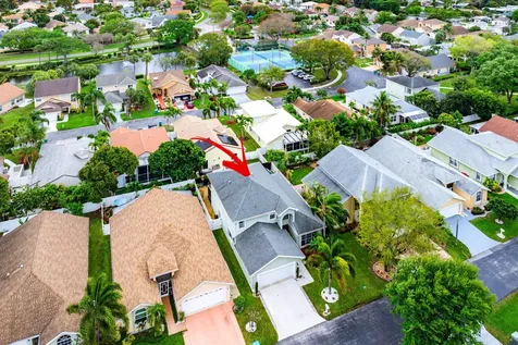 1030 Fairfax Circle W Boynton Beach FL 33436