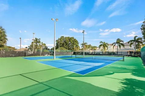1030 Fairfax Circle W Boynton Beach FL 33436