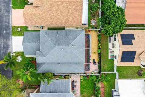 1030 Fairfax Circle W Boynton Beach FL 33436